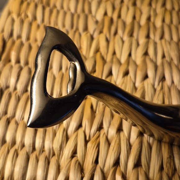 Vintage Collectible Silver-Plated Dolphin-Shaped Bottle/Twist Off Cap Opener - Picture 3 of 8